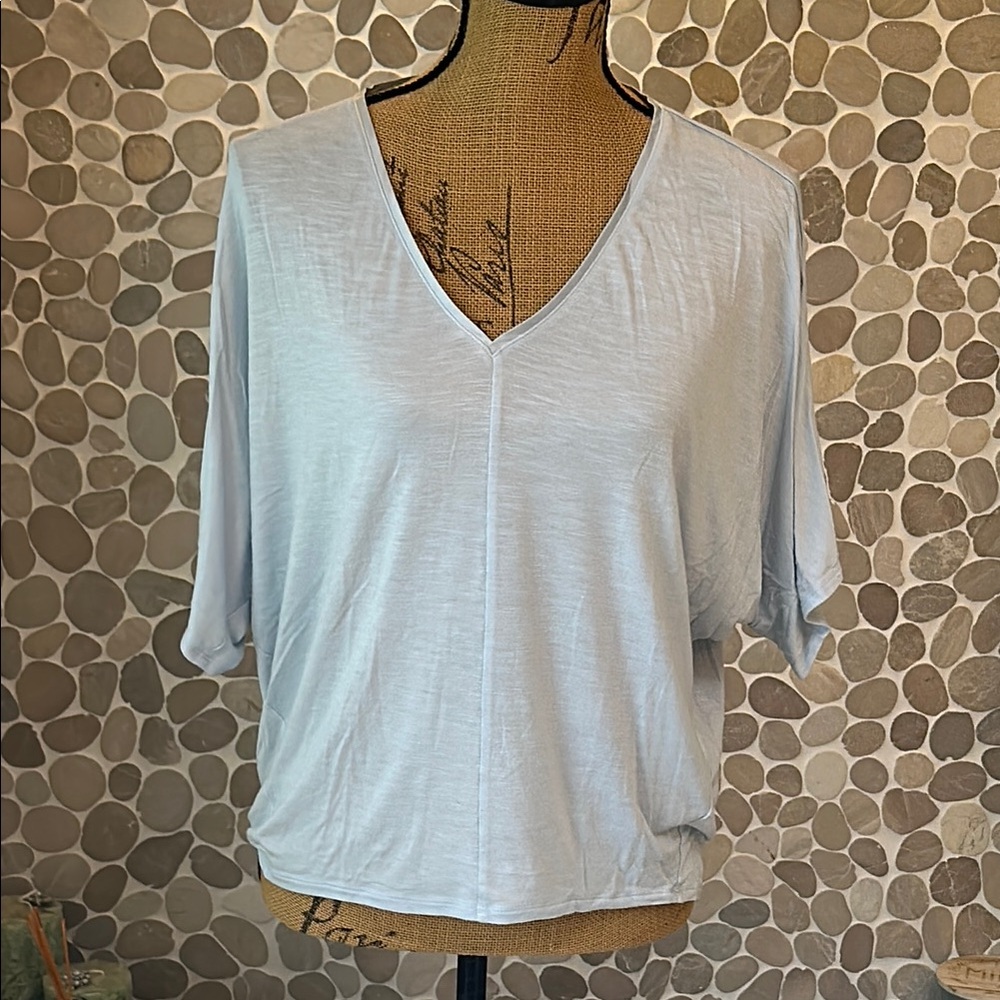 White House Black Market Jetsetter Light blue tee size small